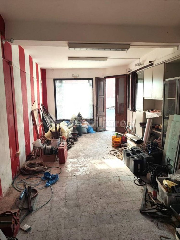 41m² Commercial property in Capannoli, Italy No. 298173