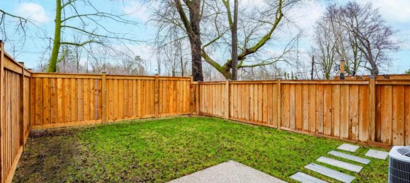 5 bedrooms House in Mississauga, Canada No. 891 6