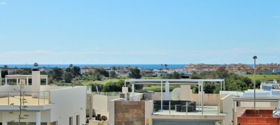 Вилла с 3 спальнями в Аликанте, Испания № 178224 26