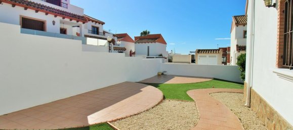 Вилла с 3 спальнями в Аликанте, Испания № 178224 31