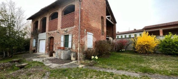 Casa de 2 dormitorios en Piea, Italy No. 166607 2