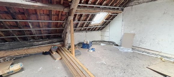 Estudio en Corbeil-Essonnes, France No. 133023 2