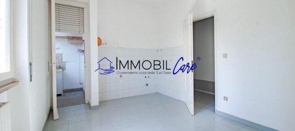 4-Zimmer Wohnung in Livorno, Italy, Nr. 278050 6