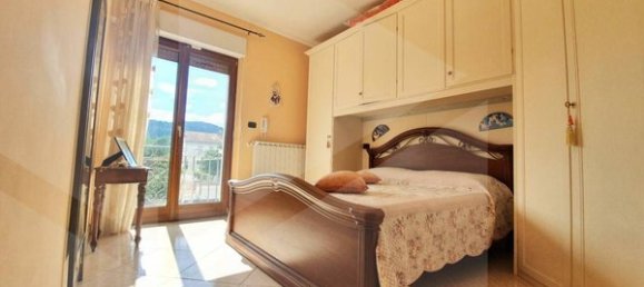 4 rooms Apartment in Castel di Sangro, Italy No. 20193 8