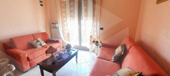 4 rooms Apartment in Castel di Sangro, Italy No. 20193 3