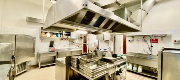 3غرفة عقار تجاري في Aosta, Italy رقم 201628 10