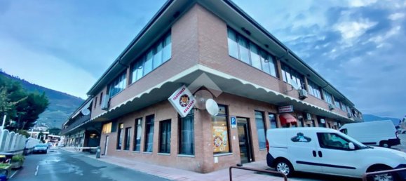 3غرفة عقار تجاري في Aosta, Italy رقم 201628 13