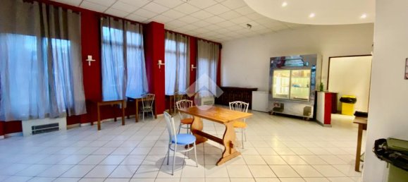 3غرفة عقار تجاري في Aosta, Italy رقم 201628 3