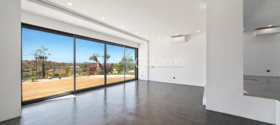 6 bedrooms Villa in Almancil, Portugal No. 31914 5