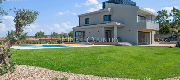 6 bedrooms Villa in Almancil, Portugal No. 31914 2