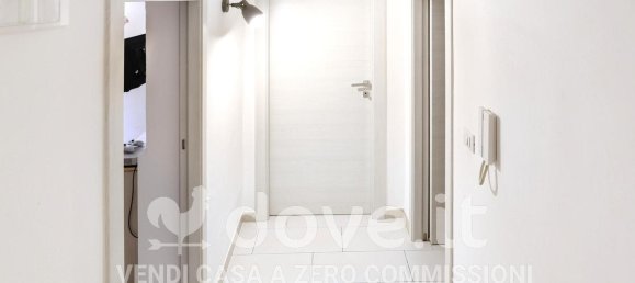 Квартира с 2 спальнями в Каровиньо, Италия № 357128 13