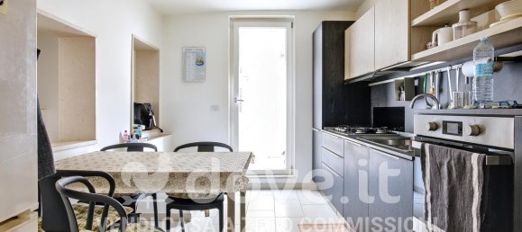 Квартира с 2 спальнями в Каровиньо, Италия № 357128 7