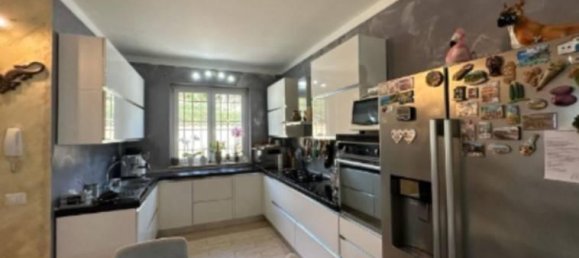 Вилла с 3 комнатами в Рим, Италия № 40234 14