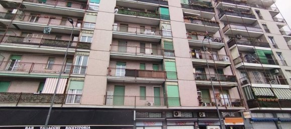 1 bedroom Apartment in Milan, Italy No. 275784 13