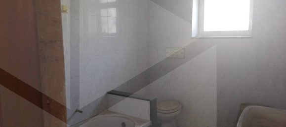 Villa de 3 divisões em Bari, Italy N.º 19184 19