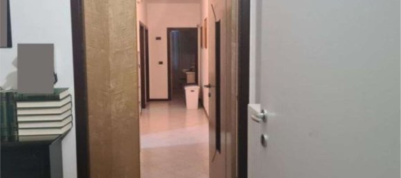 Дом с 8 комнатами в Коррополи, Италия № 269945 20