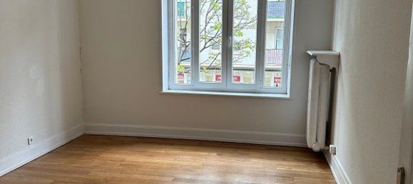 Apartamento de 3 dormitorios en Strasbourg, France No. 75385 3