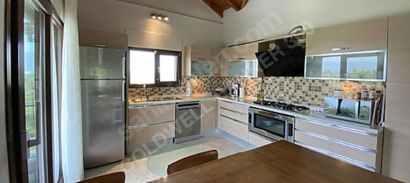 Villa 4+2 in Izmir, Turkey No. 40992 19