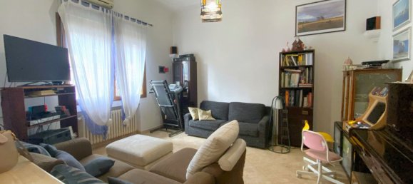 7 bedrooms Villa in Campi Bisenzio, Italy No. 362762 4