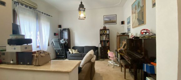 7 bedrooms Villa in Campi Bisenzio, Italy No. 362762 3