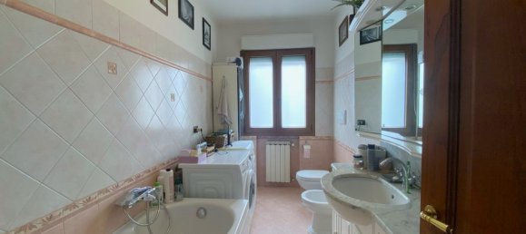 7 bedrooms Villa in Campi Bisenzio, Italy No. 362762 31