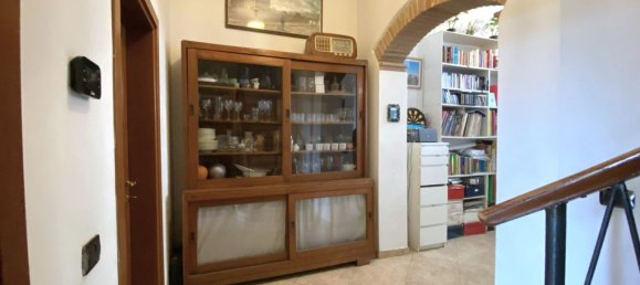 7 bedrooms Villa in Campi Bisenzio, Italy No. 362762 13