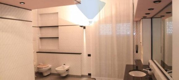 Apartamento de 3 divisões em Gorle, Italy N.º 17976 16