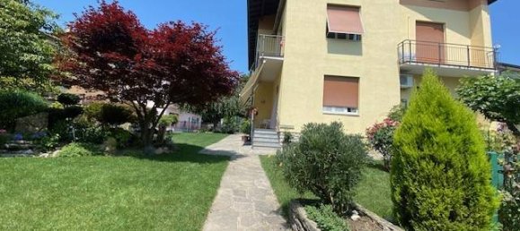 4 غرف نوم فيلا في Capiago Intimiano, Italy رقم 267048 6