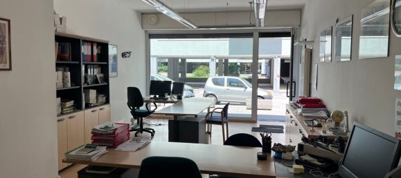 70m² Commercial property in Trento, Italy No. 371948 7