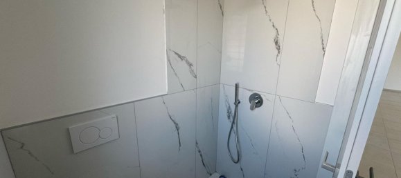 5 rooms Villa in Anzio, Italy No. 46879 12