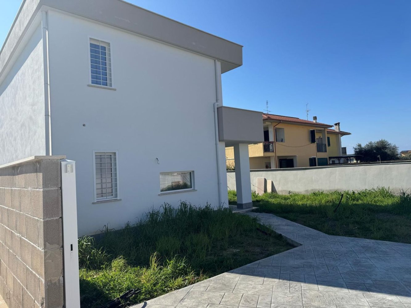 5 rooms Villa in Anzio, Italy No. 46879