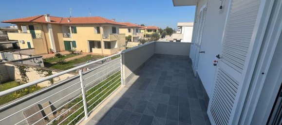 5 rooms Villa in Anzio, Italy No. 46879 21