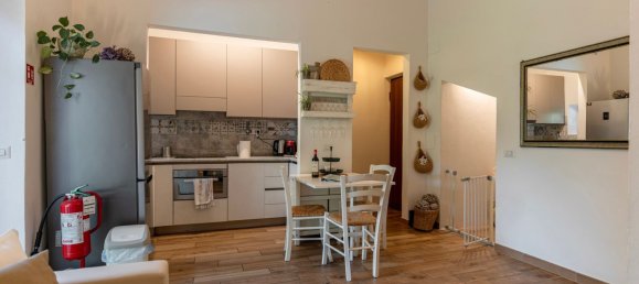 3 bedrooms Apartment in Florence, Italy No. 372462 9