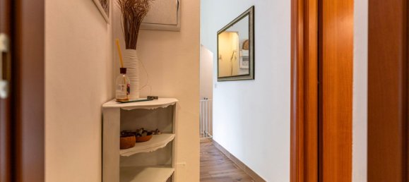 3 bedrooms Apartment in Florence, Italy No. 372462 24