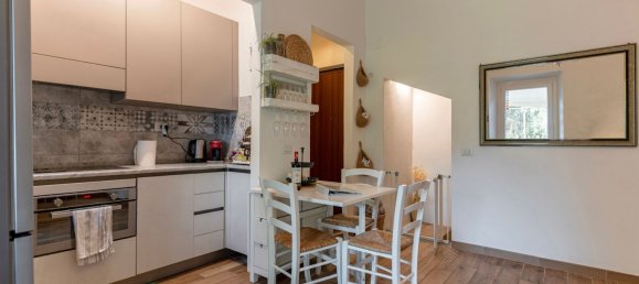 3 bedrooms Apartment in Florence, Italy No. 372462 11