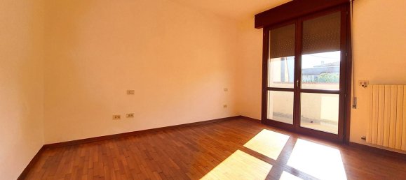 3 rooms Apartment in Montegrotto Terme, Italy No. 275605 9