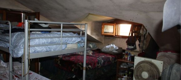 5 rooms Apartment in Castelli Calepio, Italy No. 4881 17