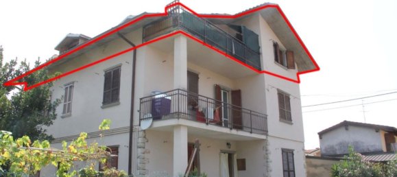 5 rooms Apartment in Castelli Calepio, Italy No. 4881 10