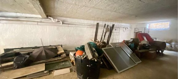 Gewerbliche Immobilie in Marsala, Italy 160m², Nr. 102085 8