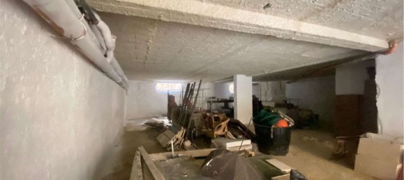 Gewerbliche Immobilie in Marsala, Italy 160m², Nr. 102085 7