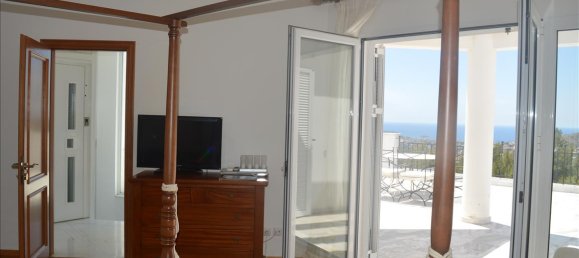 Villa de 5 dormitorios en Kalyvia Thorikou, Greece No. 6712 19