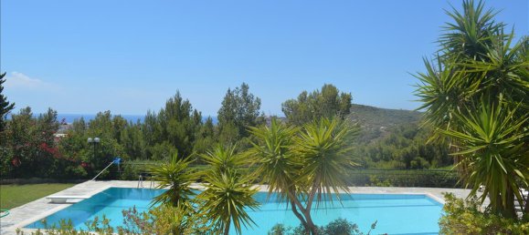 Villa de 5 dormitorios en Kalyvia Thorikou, Greece No. 6712 3