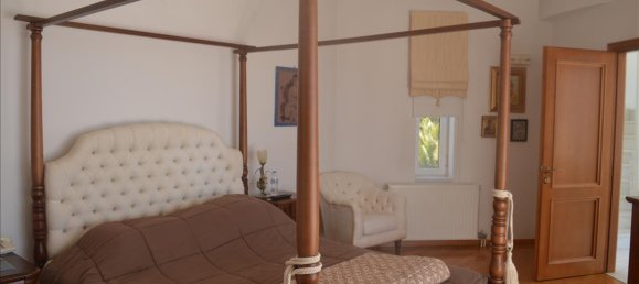 Villa de 5 dormitorios en Kalyvia Thorikou, Greece No. 6712 18