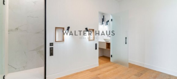 4 bedrooms Apartment in Eixample, Spain No. 148701 28