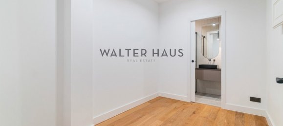 4 bedrooms Apartment in Eixample, Spain No. 148701 15