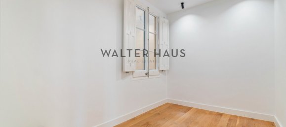 4 bedrooms Apartment in Eixample, Spain No. 148701 13