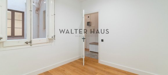 4 bedrooms Apartment in Eixample, Spain No. 148701 24