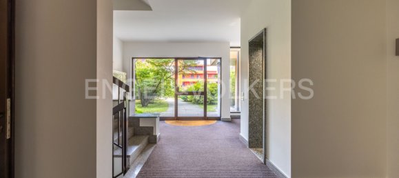 Studio à Varese, Italy No. 63806 13