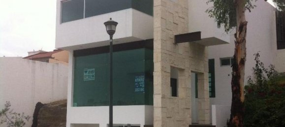 Casa de 3 dormitorios en Querétaro, Mexico No. 169976 2