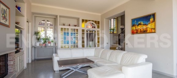 13 rooms Villa in Stresa, Italy No. 104961 9